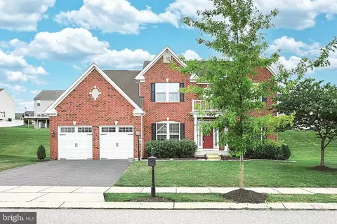 737 Countryside Rd, Seven Valleys, PA 17360