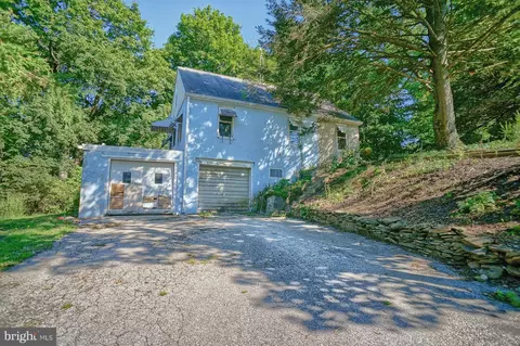 85 Park Ave, Manchester, PA 17345