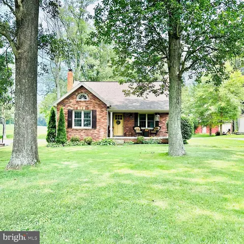 1177 Felton Rd, Red Lion, PA 17356