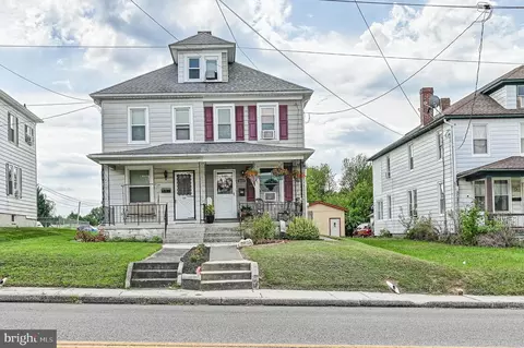937 Baltimore St, Hanover, PA 17331