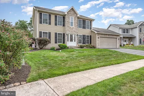 636 Copper Cir, Lewisberry, PA 17339