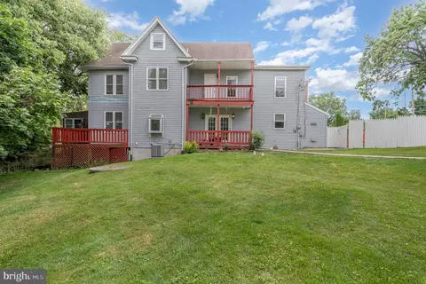 18 Walton St, York Haven, PA 17370