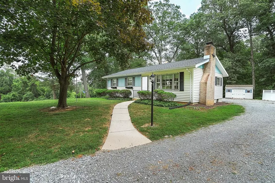 230 Steinfelt Rd, Red Lion, PA 17356 41 Photos Movoto