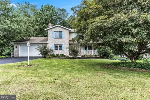 680 Winebary Cir, Lewisberry, PA 17339
