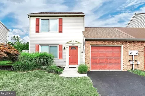 3415 Glen Hollow Dr, Dover, PA 17315
