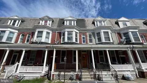 745 W Poplar St, York, PA 17401