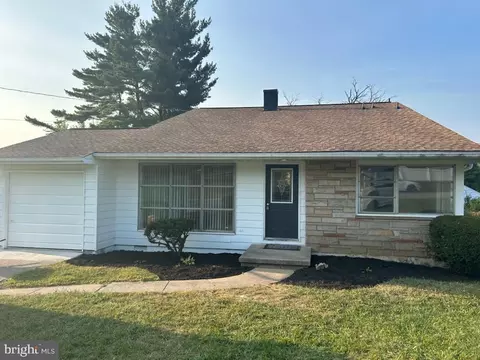1147 Irving Ave, York, PA 17403