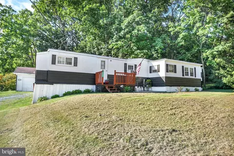 235 Cragmoor Rd, York Haven, PA 17370