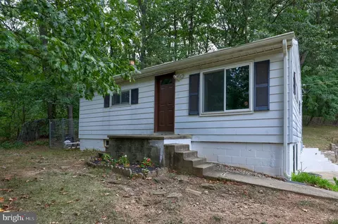 295 Taylor Rd, York, PA 17406
