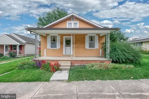 75 E Canal St, Dover, PA 17315