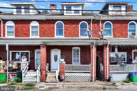 961 E King St, York, PA 17403