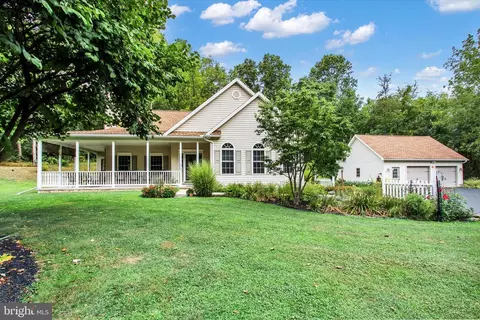 5566 Wool Mill Rd, Glenville, PA 17329