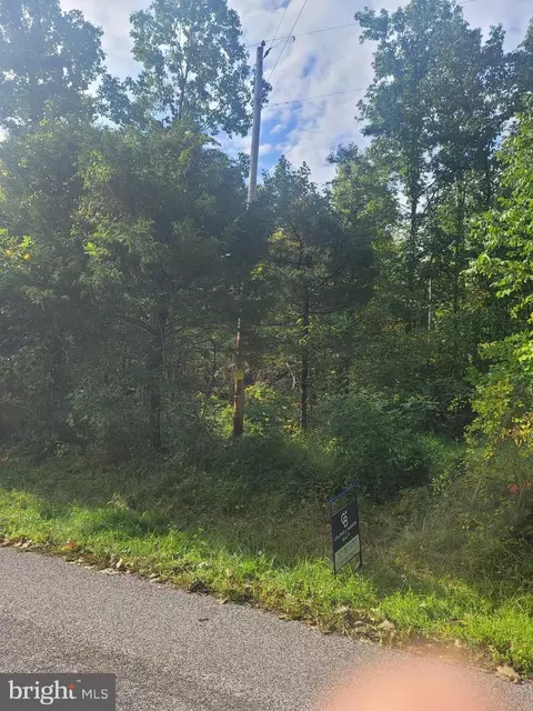 6440 Crone Rd, Dover, PA 17315