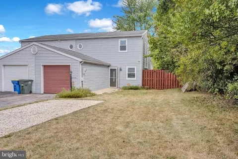 3111 Glen Hollow Dr, Dover, PA 17315