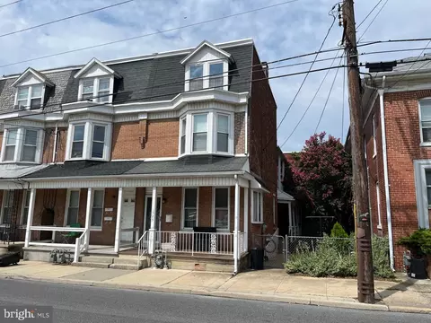 1525 W King St, York, PA 17404
