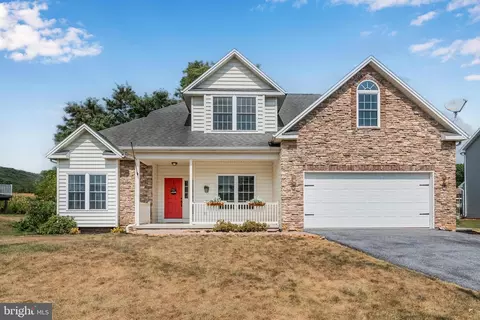3 Hickory Tree Pl, Dillsburg, PA 17019