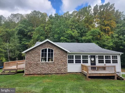 245 Andersontown Rd Ext, Dover, PA 17315