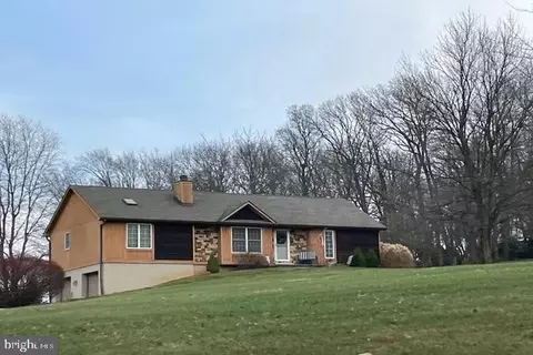 3872 Shaffers Church Rd, Glen Rock, PA 17327