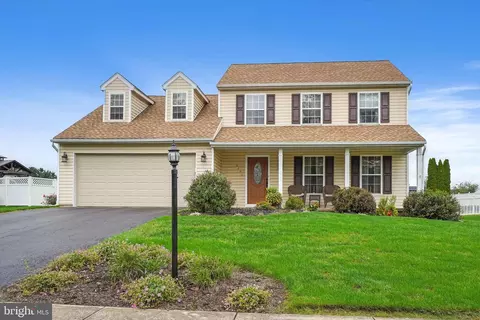 2492 Brookmar Dr, York, PA 17408