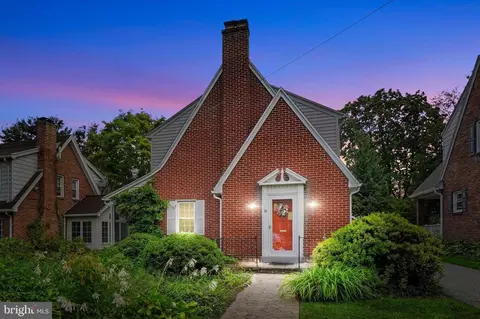19 N Russell St, York, PA 17402