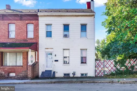 678 E Princess St, York, PA 17403