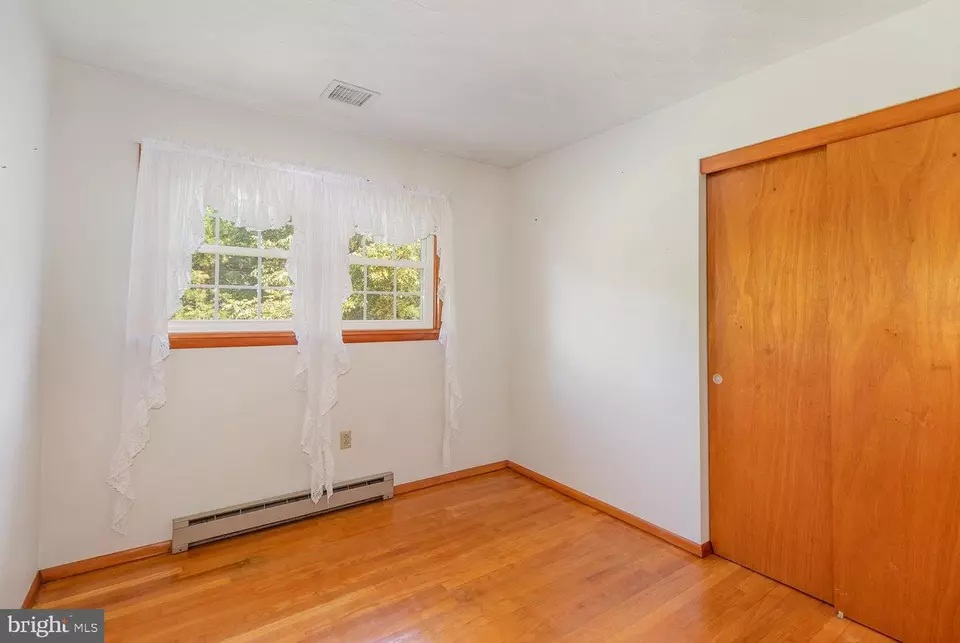  321 N York Rd, Mechanicsburg, PA 17055 photo 12
