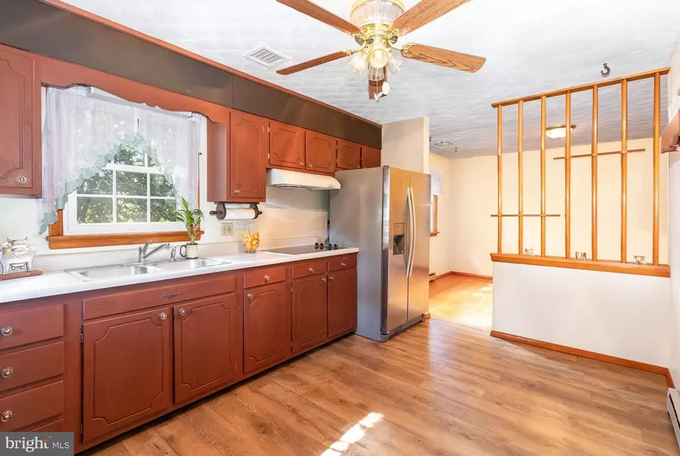  321 N York Rd, Mechanicsburg, PA 17055 photo 6