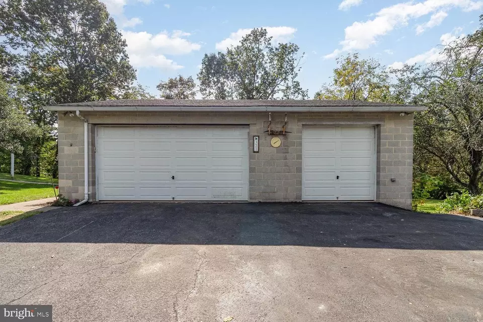  321 N York Rd, Mechanicsburg, PA 17055 photo 28