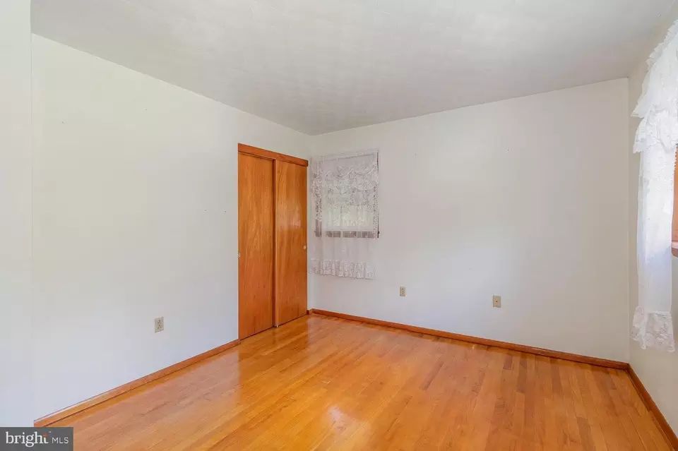  321 N York Rd, Mechanicsburg, PA 17055 photo 10