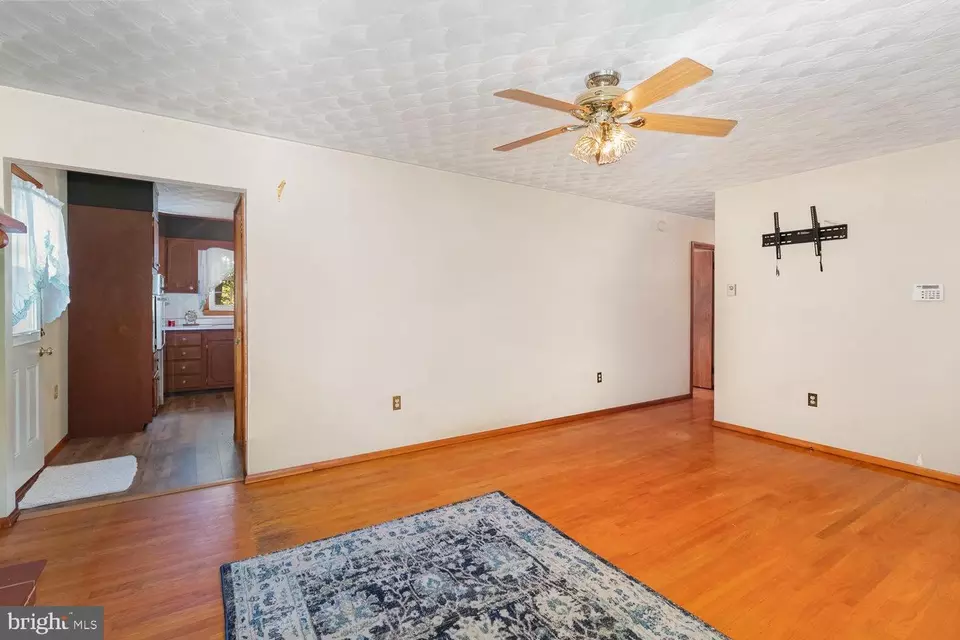  321 N York Rd, Mechanicsburg, PA 17055 photo 5