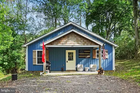 261 Highview Dr, Airville, PA 17302