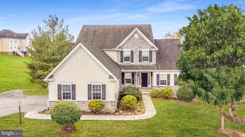 1595 Winsford Ln, York, PA 17404