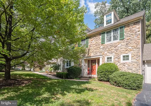 2151 Tall Oaks Ln #2151, York, PA 17403
