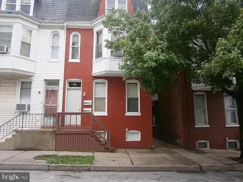 806 W Poplar St, York, PA 17401