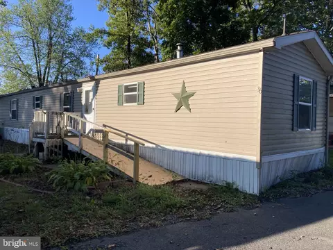 612 Range End Rd, Dillsburg, PA 17019