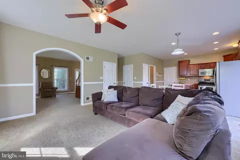 32 Eagleton Dr, York, PA 17407 photo 16