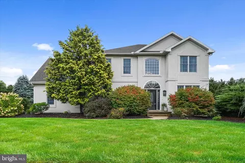 3648 Cheltenham Rd, York, PA 17402