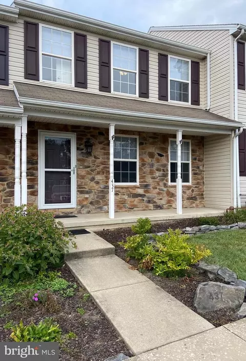 437 Friendship Ave, Hellam, PA 17406