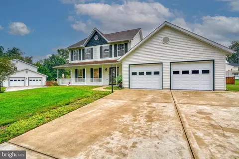 3155 Raintree Rd, York, PA 17404