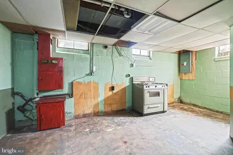 937 E Walnut St, Hanover, PA 17331 photo 26