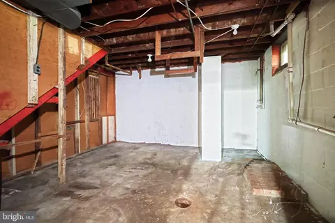 937 E Walnut St, Hanover, PA 17331 photo 27