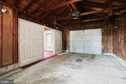 937 E Walnut St, Hanover, PA 17331 photo 17