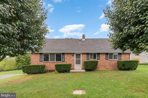 190 Bankert Rd, Hanover, PA 17331