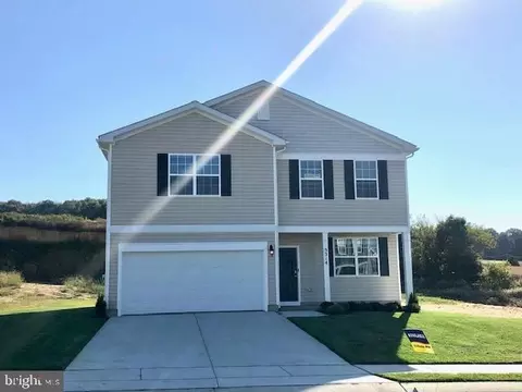 5314 Valley View Rd, Spring Grove, PA 17362