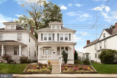 405 Fulton St, Hanover, PA 17331
