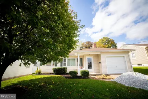 618 Wise Ave, Red Lion, PA 17356