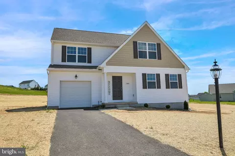 1040 Cypress Drive Dr #121, York, PA 17408