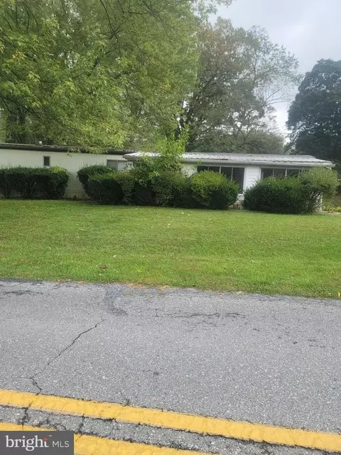 940 Woodland Ave, Manchester, PA 17345