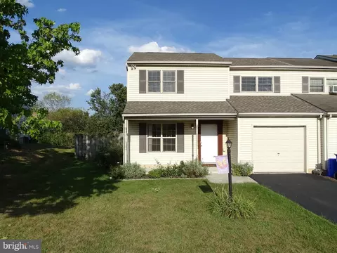3071 Milky Way, Dover, PA 17315