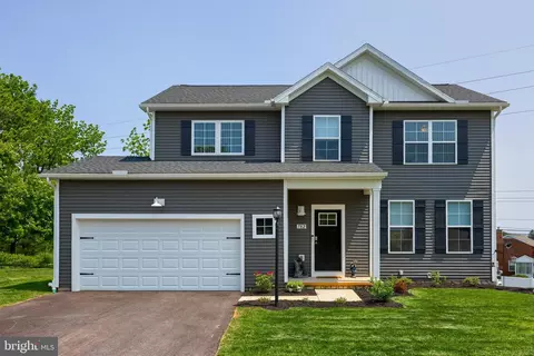 782 Weldon Dr, York, PA 17404